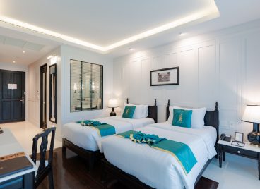 Siri Deluxe Twin Bed